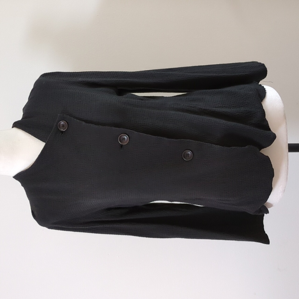 Oska Soft Black Textured Seersucker Jacket